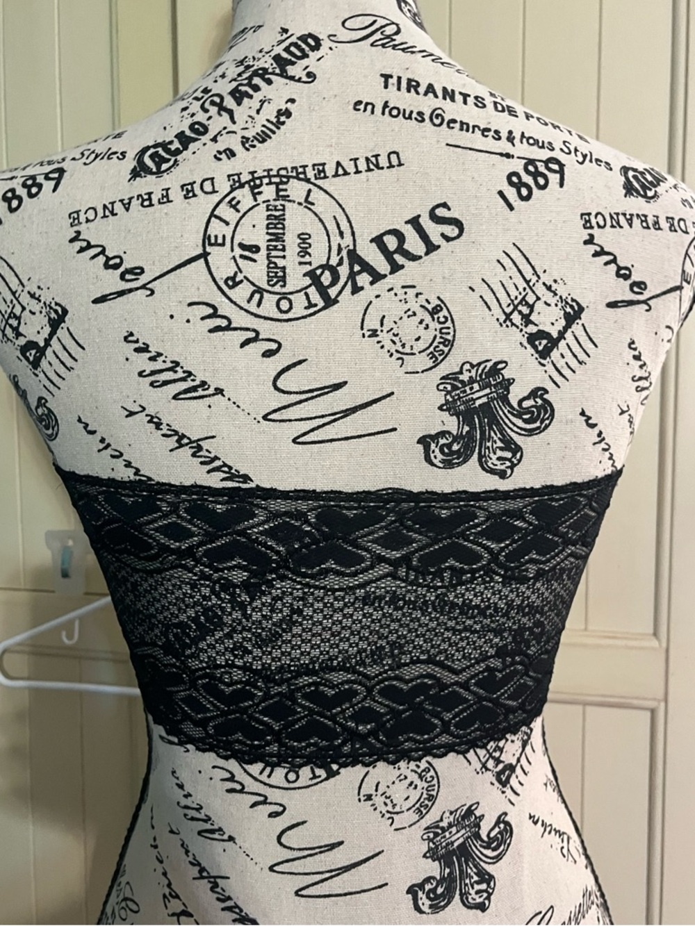 FREE w/ $10+ PURCHASE: Basic Universal Black Lace-Back Bandeau